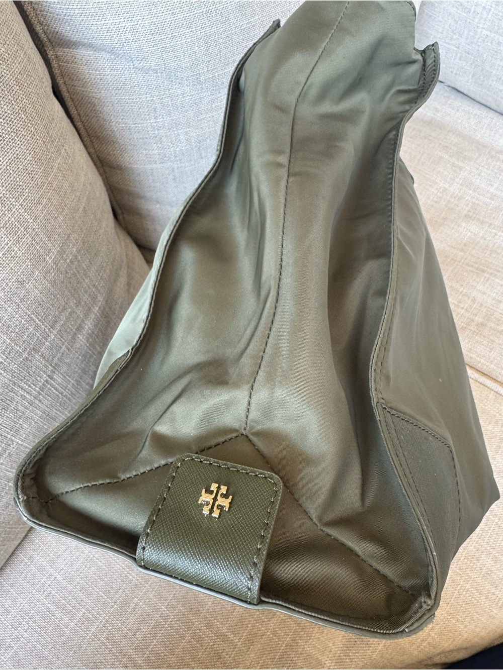 Tory Burch nylon tote bag - Picture 13 of 17